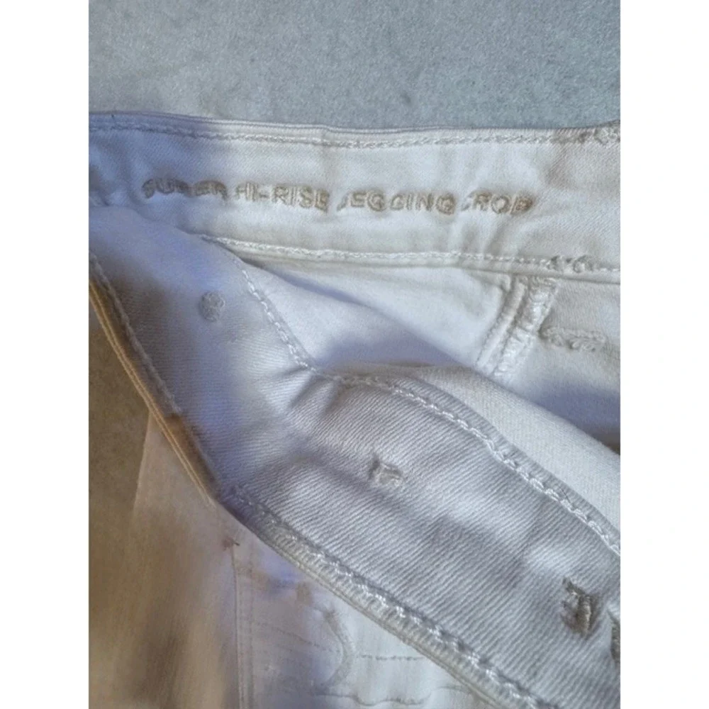 American Eagle Jeans 12‎ Super Hi-Rise Jegging Crop Next Level Stretch White